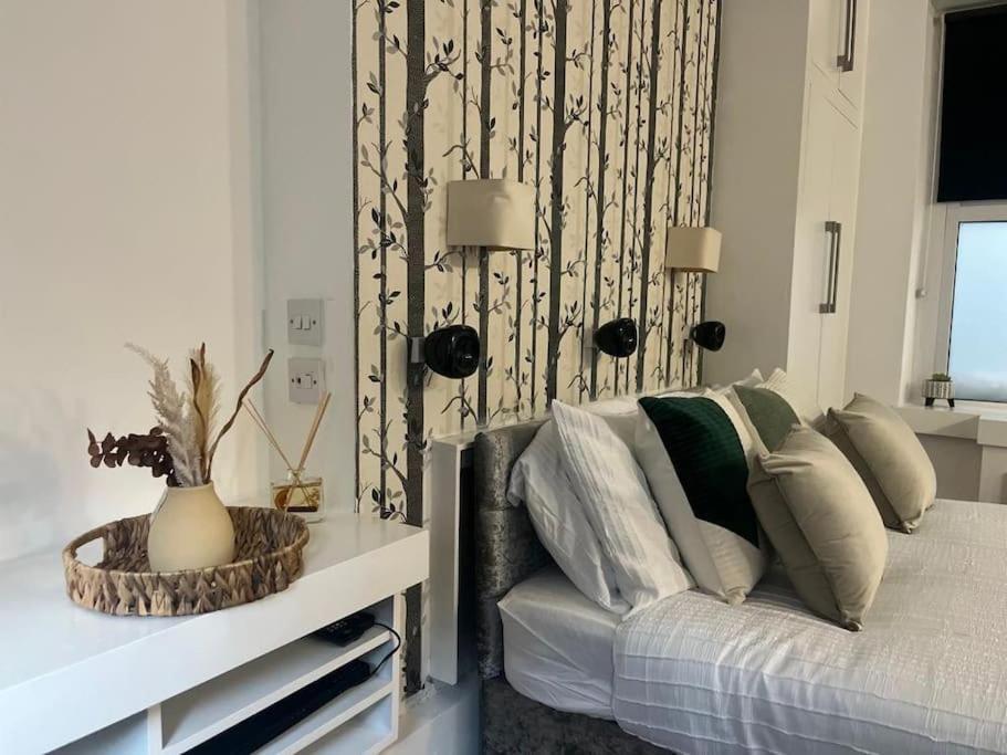Tree Studio Apartment Barbican F3 Лондон Екстер'єр фото